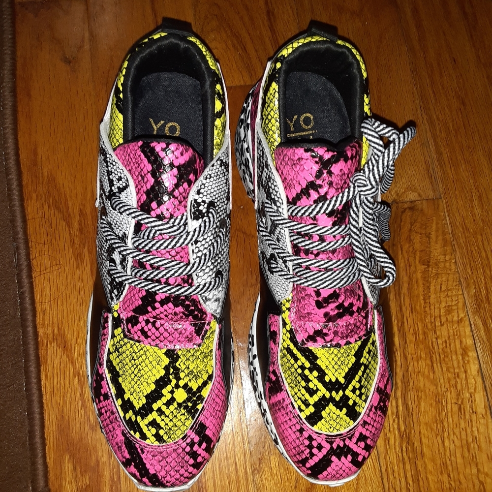 Multi-Color Boutique Fashion Sneakers